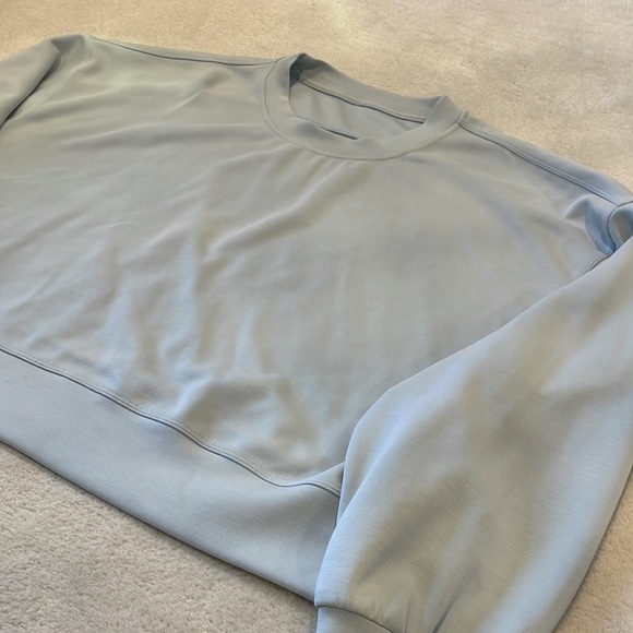 Lululemon Perfectly Oversized Cropped Crew *Softstreme Ocean Air women’s size 12 - Picture 4 of 6